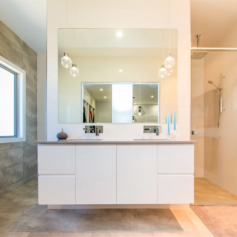Soporte minimalista de la pared de Matte White Flat Panel Melamine del espejo de las unidades de la vanidad del cuarto de baño