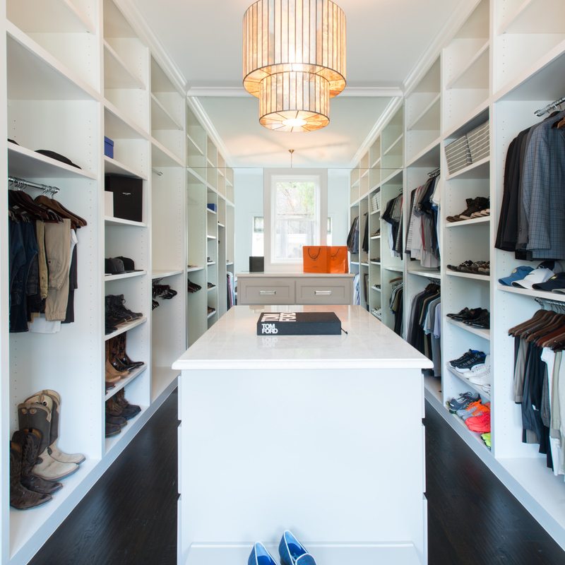 El multicolor de lujo moderno U forma el paseo del gabinete en el organizador Customized Melamine Bedroom