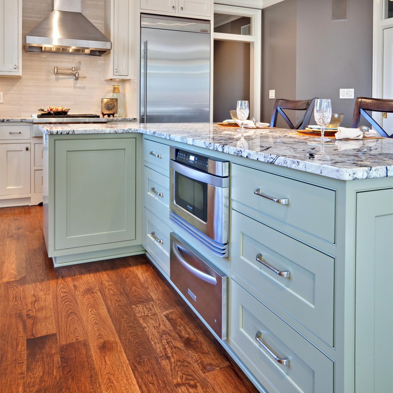 Gabinete de cocina blanco y verde del estilo de la coctelera de los muebles de la casa de la villa de la madera sólida de RTA con la encimera