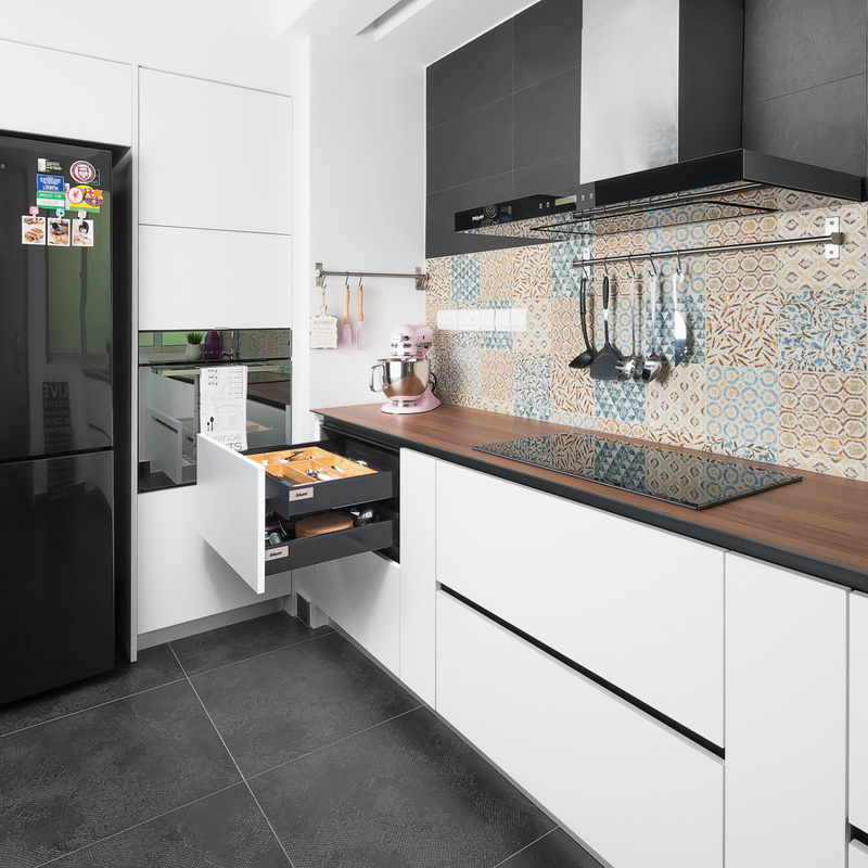 Las nuevas llegadas L forman armarios de cocina de la pared del PVC de Mini Kitchen Cabinet Wooden a los pequeños para el apartamento